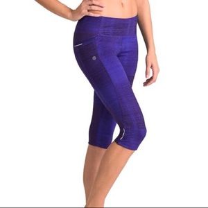 Athleta Icy Haze Be Free Knicker Capris Size Small